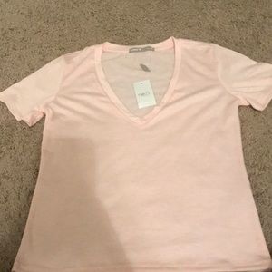 Pink cropped shirt